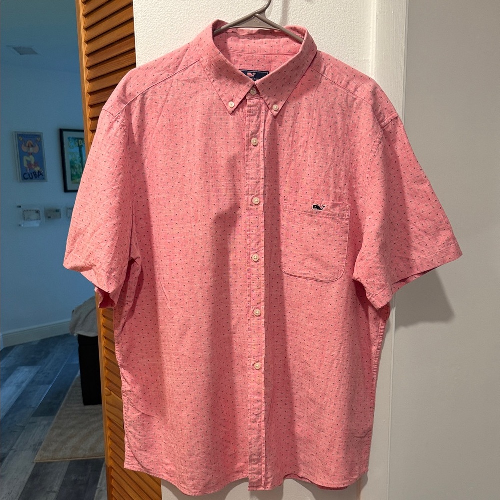 Vineyard Vines Men's Casual Pink Button Down Shirt